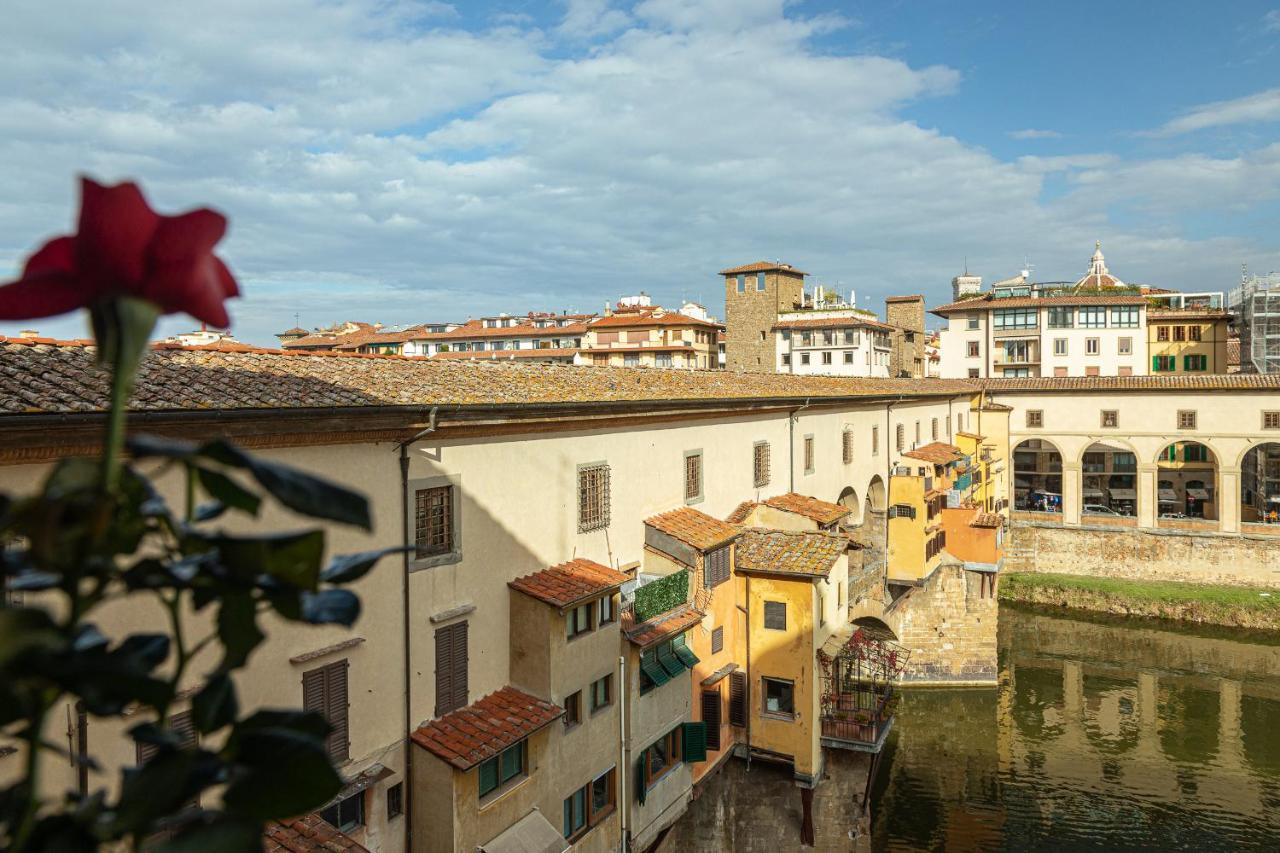Ponte Vecchio 3 Bedroom Apartment Florence Exterior photo