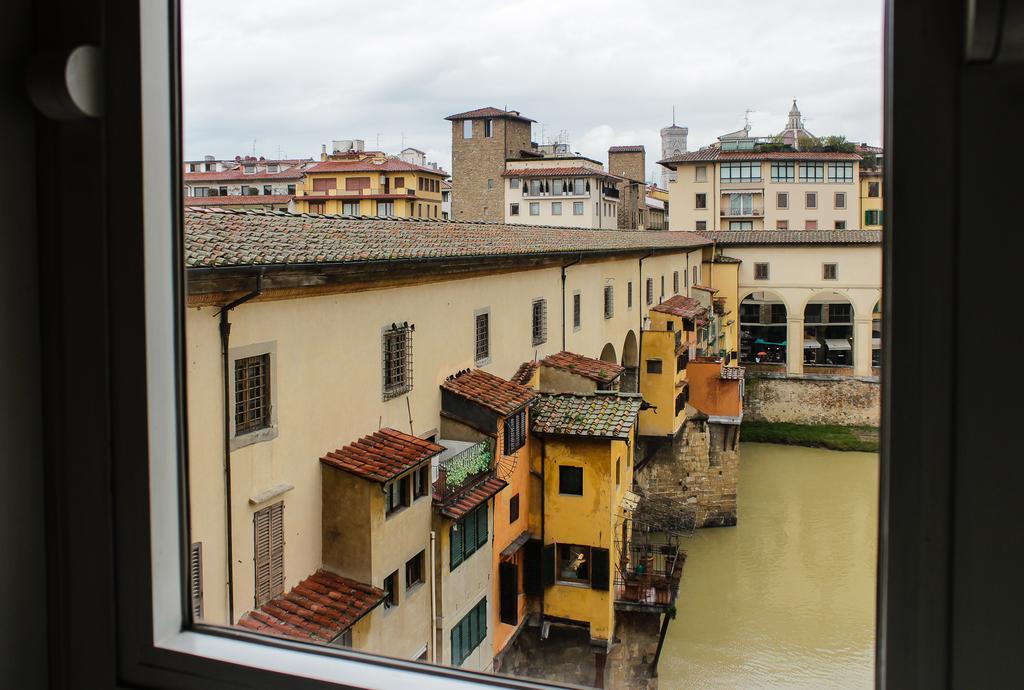 Ponte Vecchio 3 Bedroom Apartment Florence Room photo